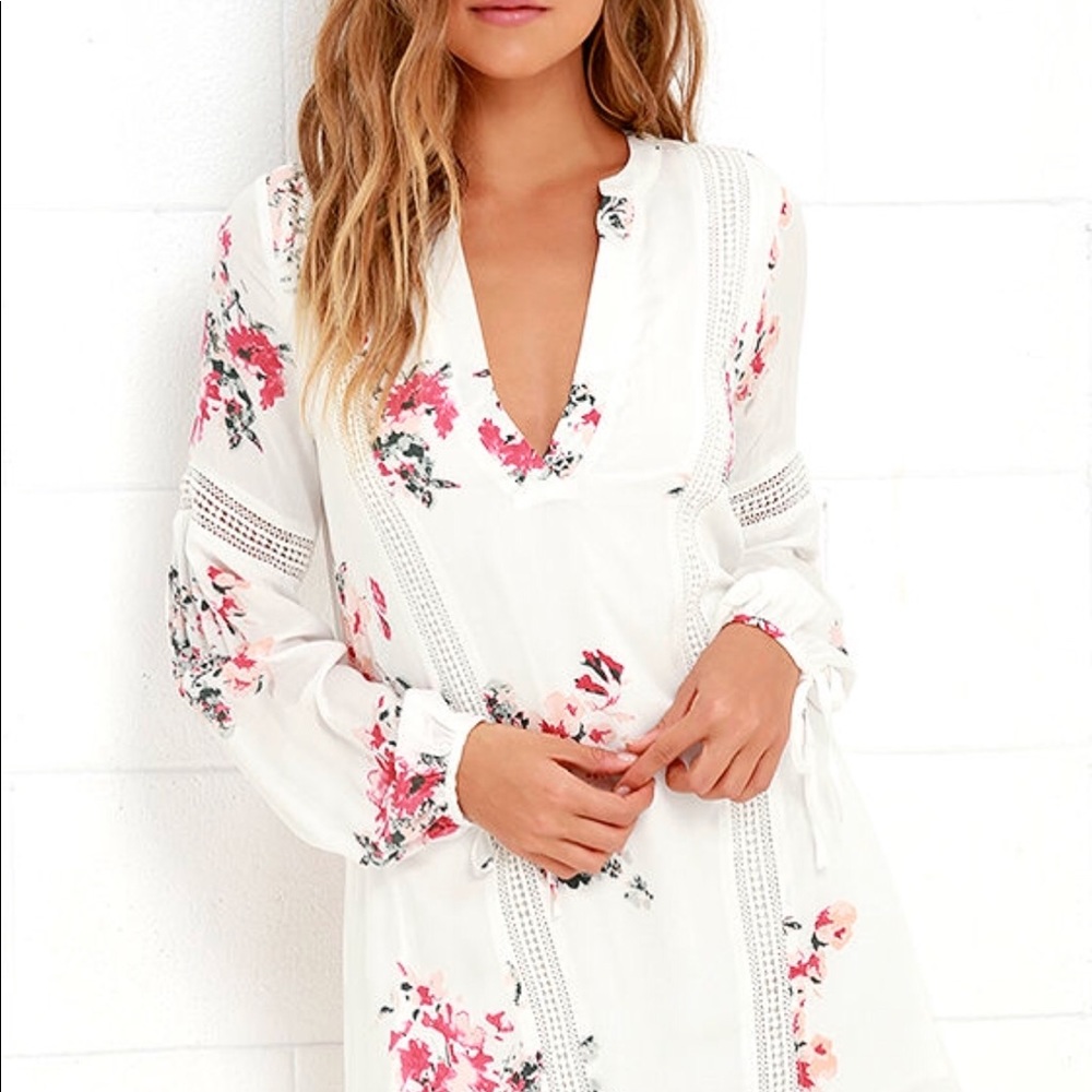 Presley Ivory Floral Long Sleeve Dress